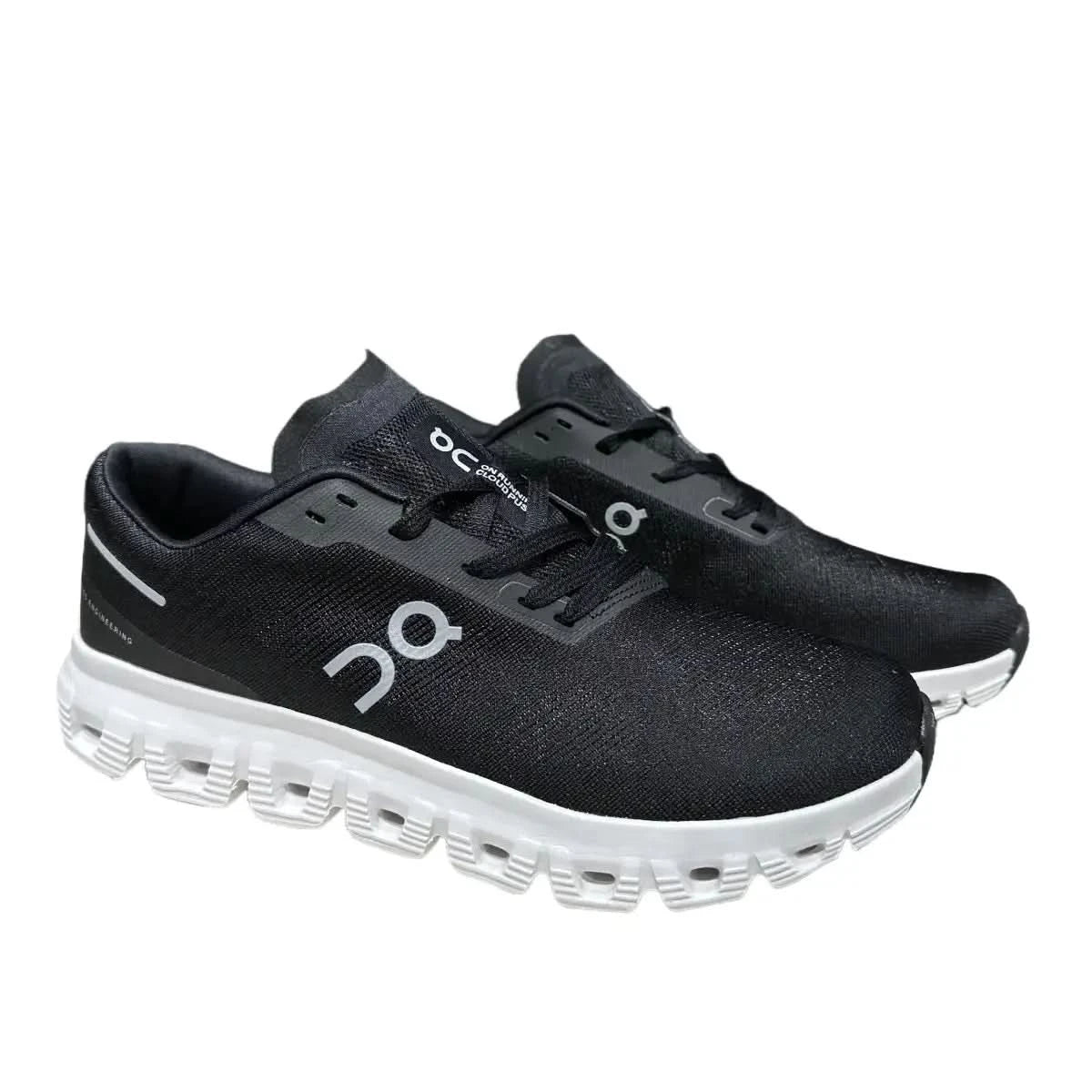 On Cloud 6 Push Women's black and white
