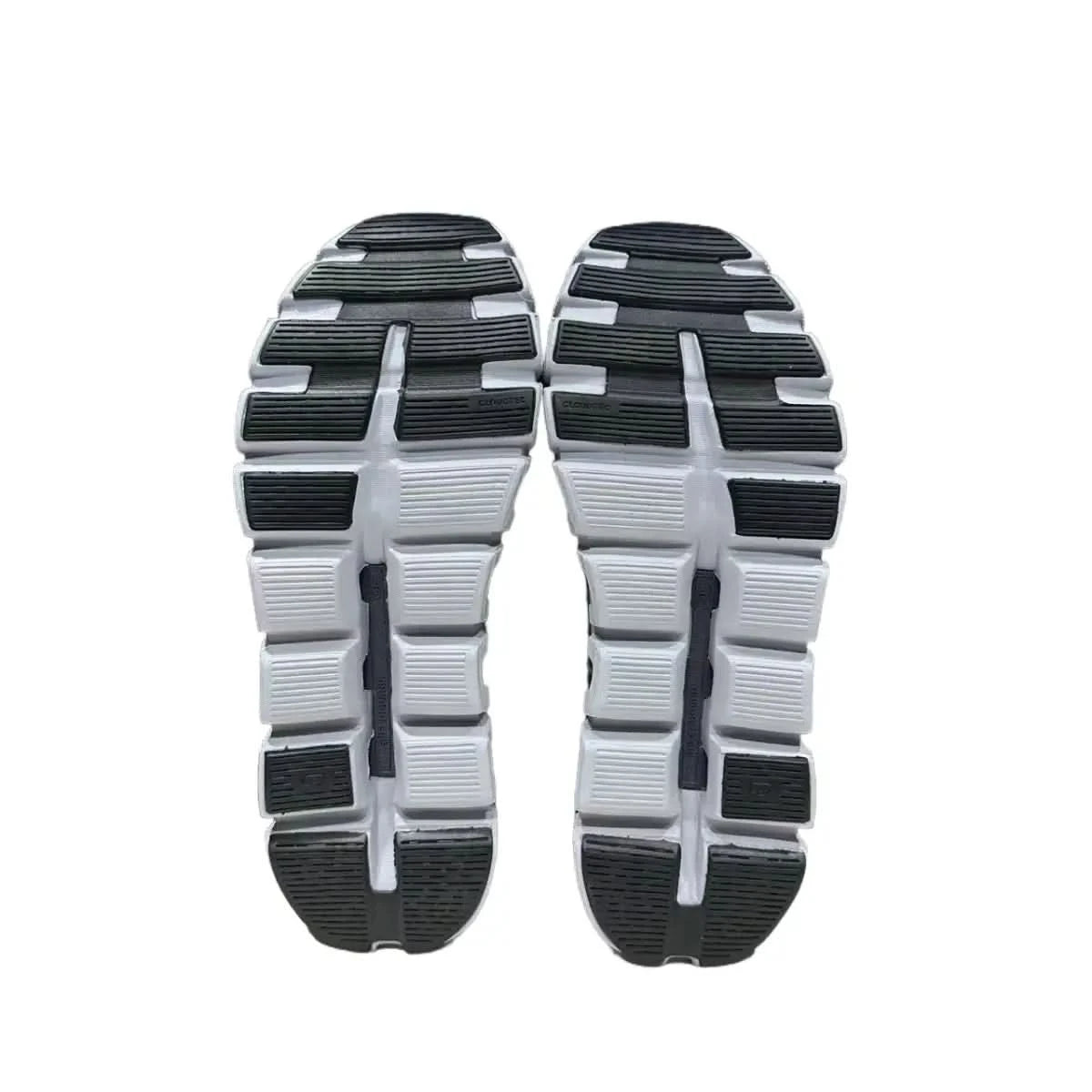 On Cloud 6 Coast Women's Black / Gray