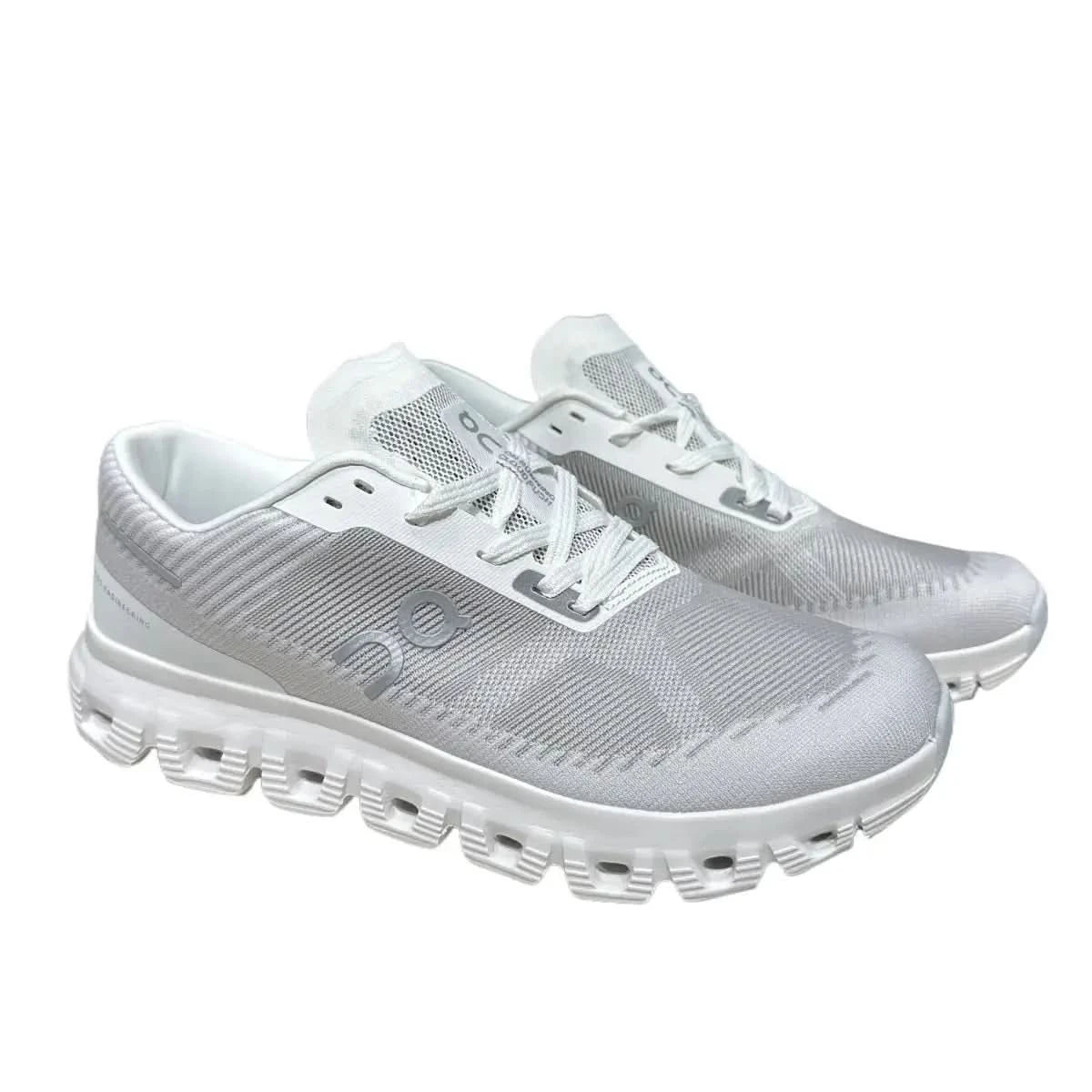 On Cloud 6 Push men's whitish gray