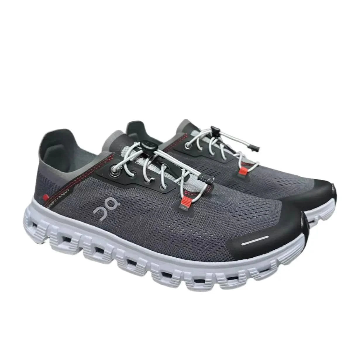 On Cloud 6 Coast Women's Black / Gray