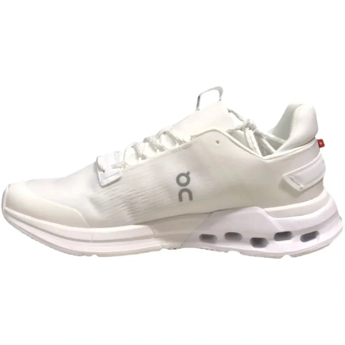 On Cloudnova Flux Women's White - Onsrunners