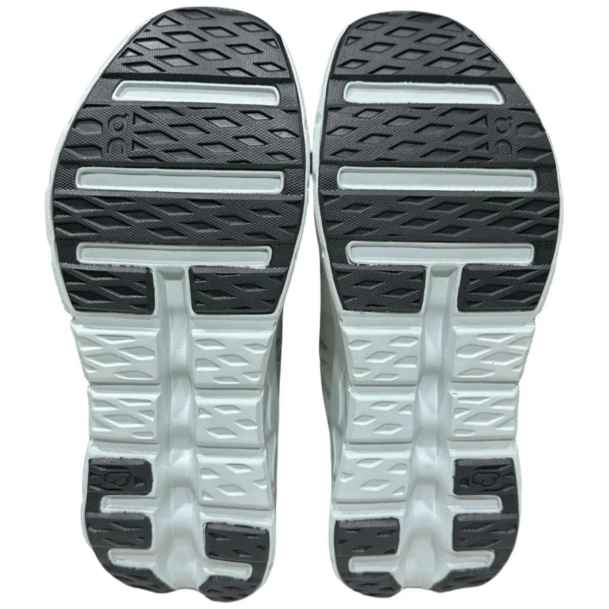 On Cloudtilt Women's Stone green/ivory - Onsrunners