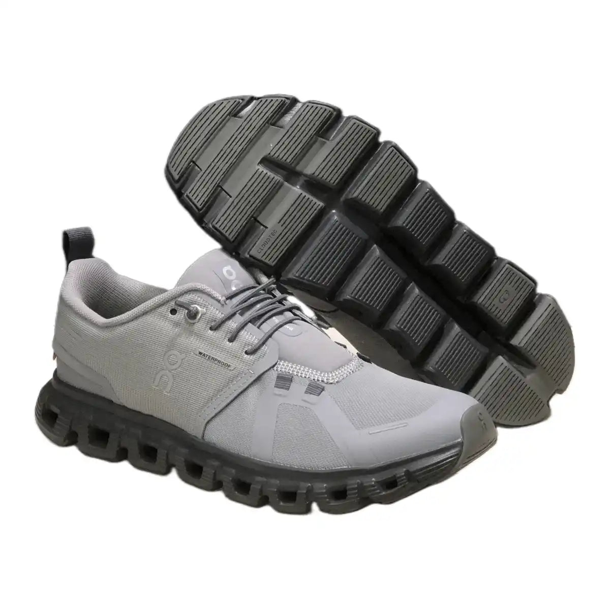 On Cloud 6 Women's Alloy/Magnet