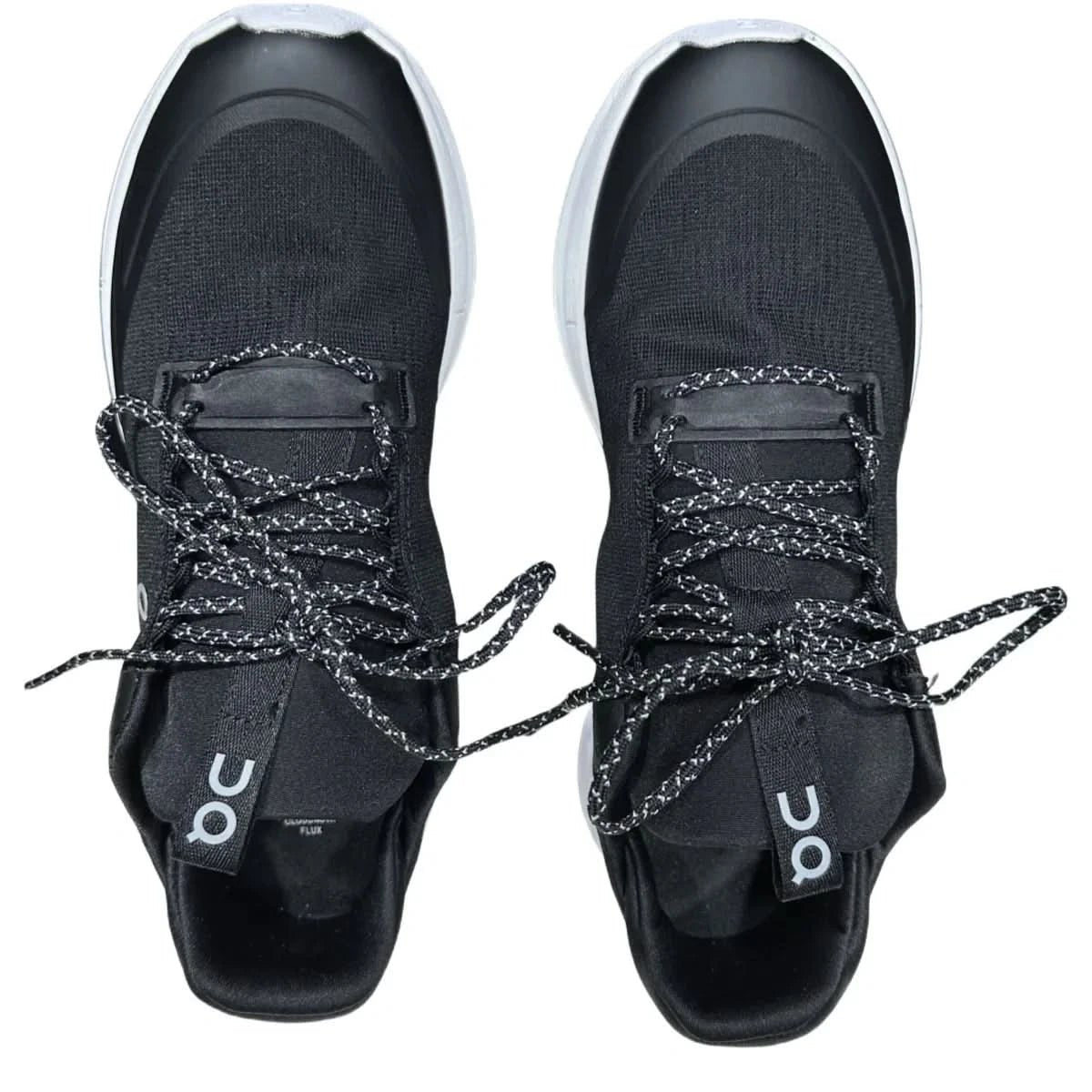 On Cloudnova Flux Women's White/Black - Onsrunners