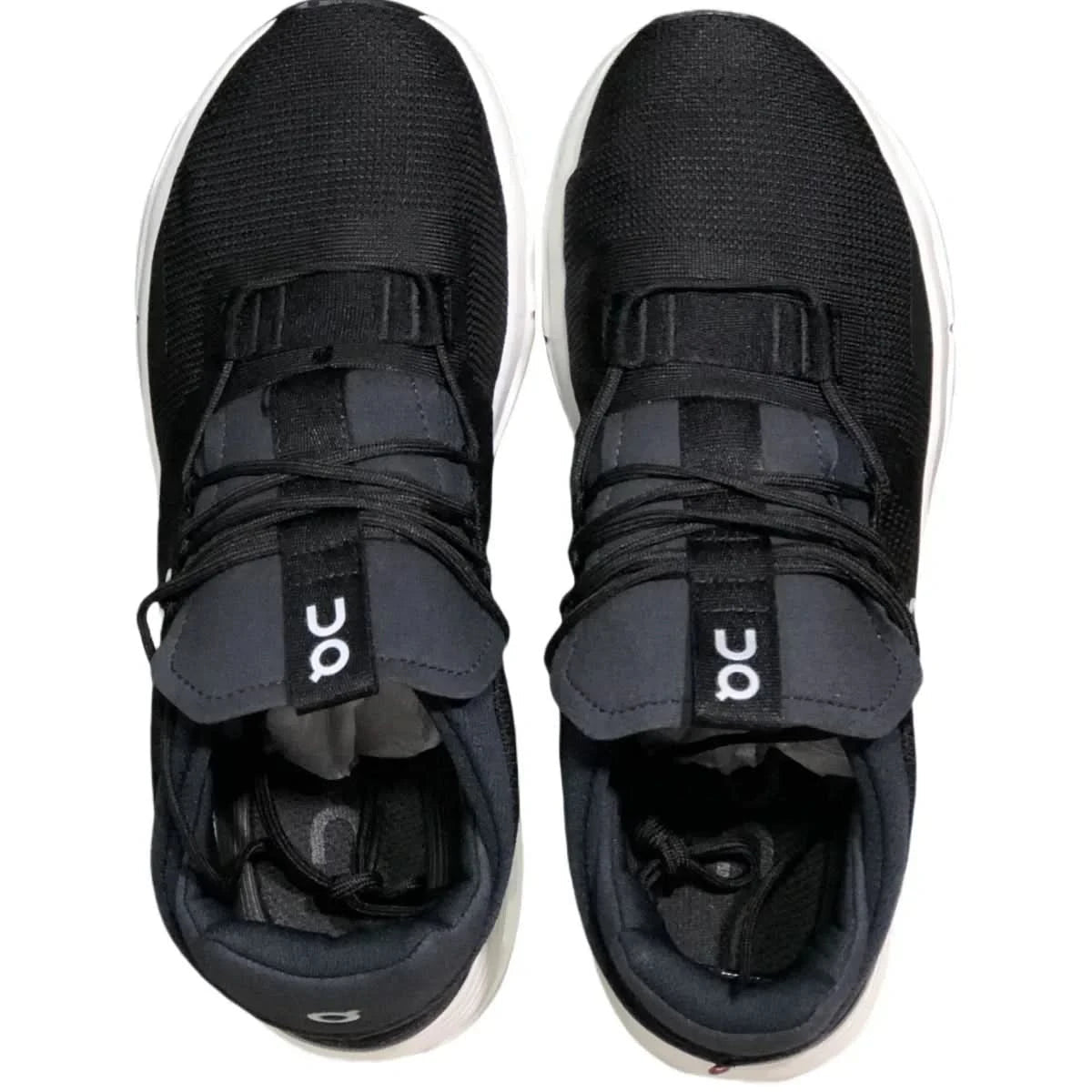 On Cloudnova Women's Black/White - Onsrunners