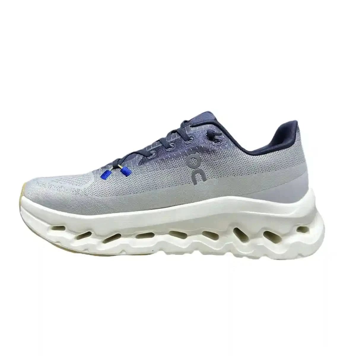 On Cloudtilt Women's Midnight Black/Ivory White - Onsrunners
