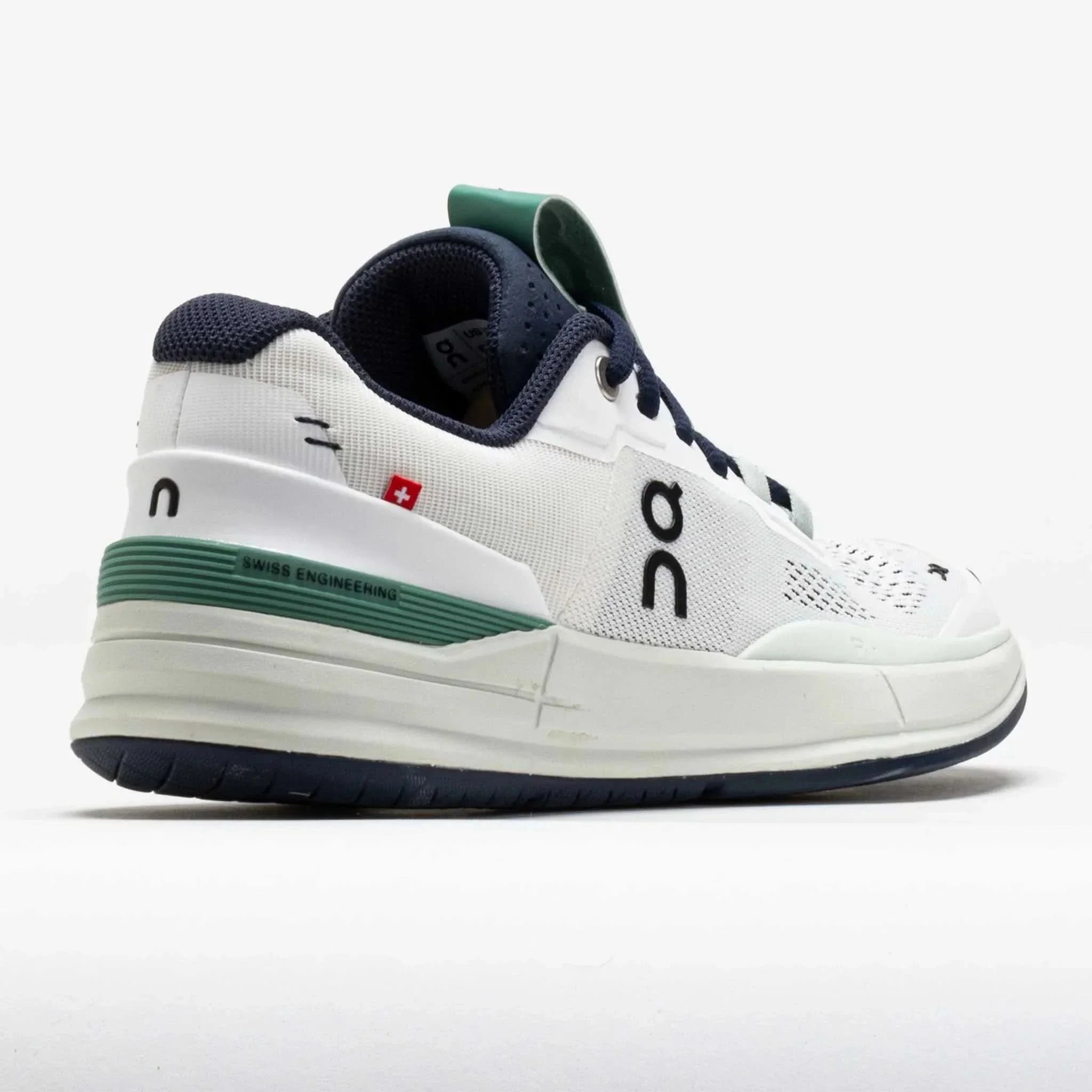 On The Roger Pro Women's Undyed White/Aloe - Onsrunners