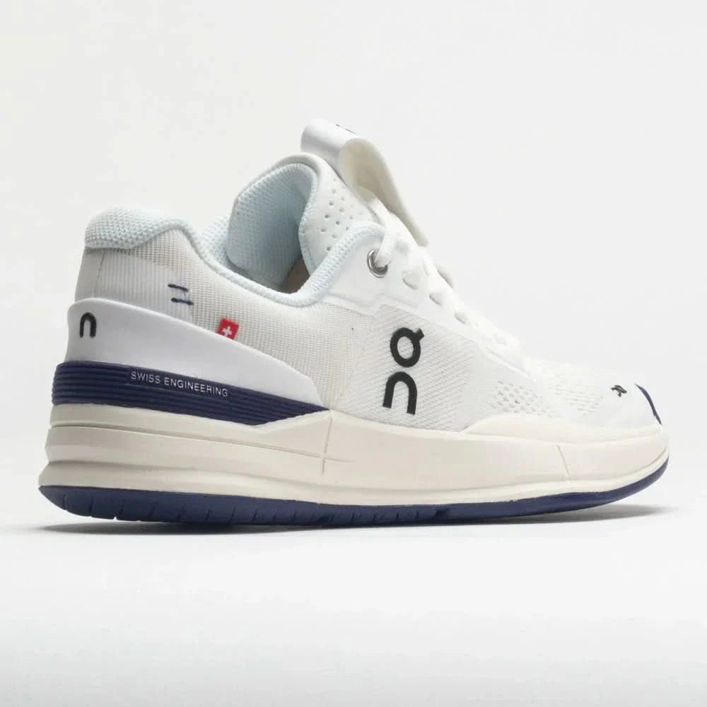 On The Roger Pro Women's White/Acai - Onsrunners